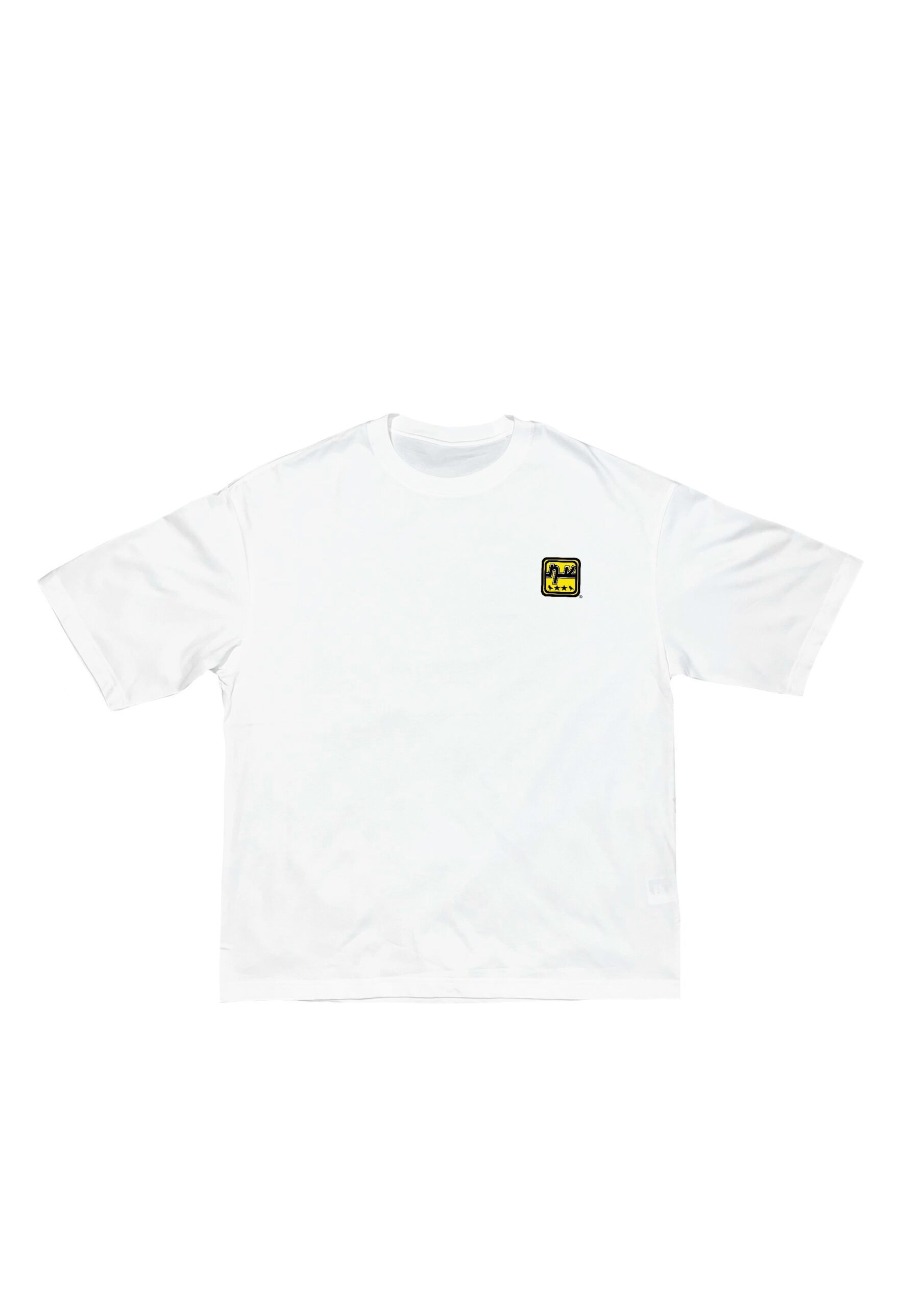 Camiseta blanca de manga corta oversize localnv